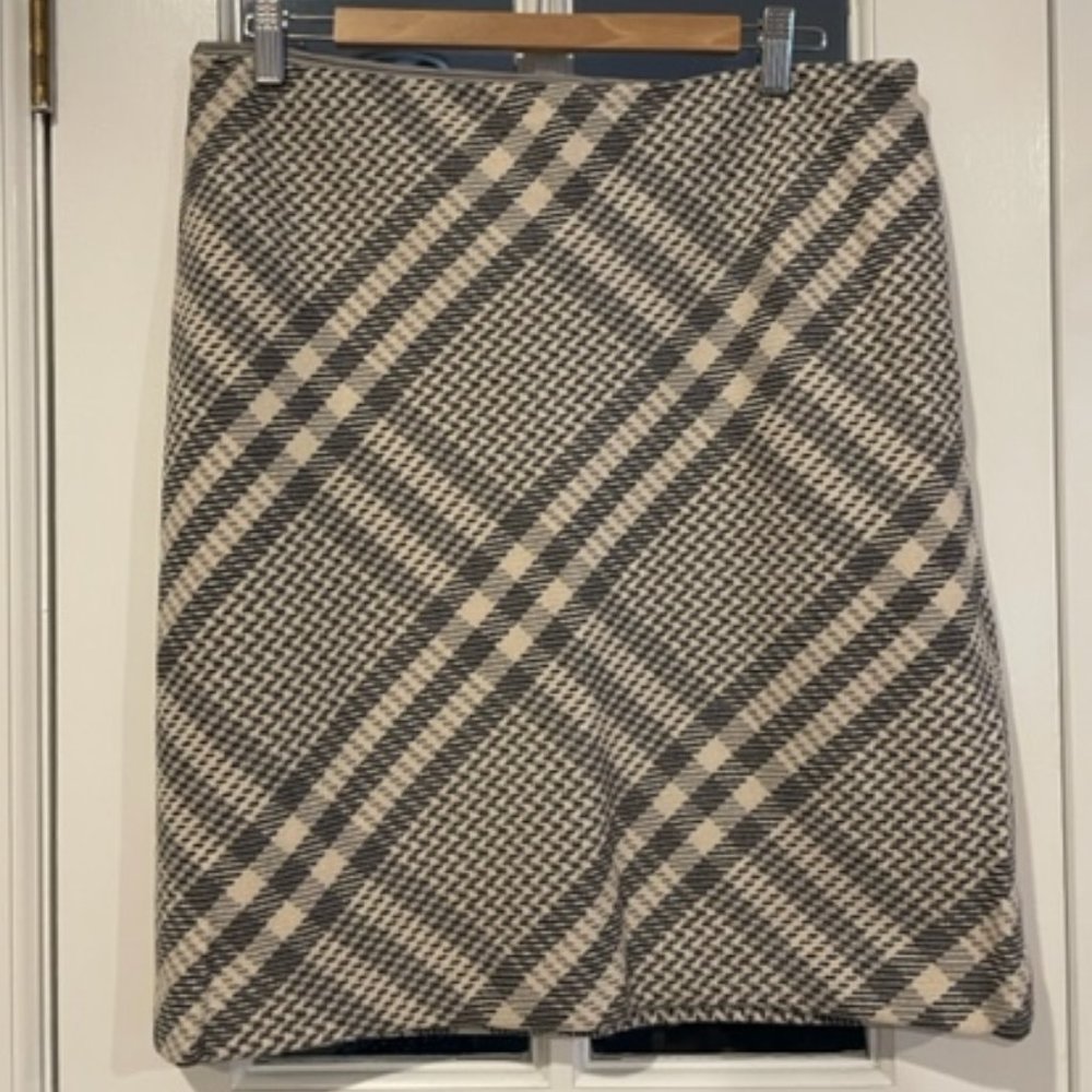 Ann Taylor plaid wool skirt